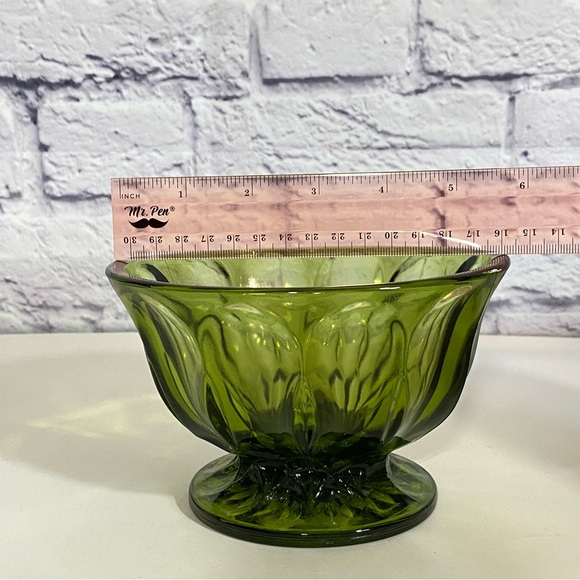 Vintage Green Glass Pedestal Bowl Dish - Picture 4 of 4